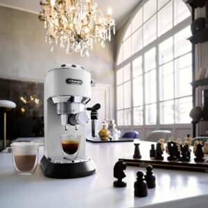 Cafetière DELONGHI original Dedica Style EC685 W blanc